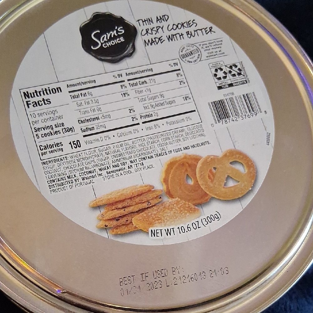 Christmas Cookie Tin - Picture 2 of 2